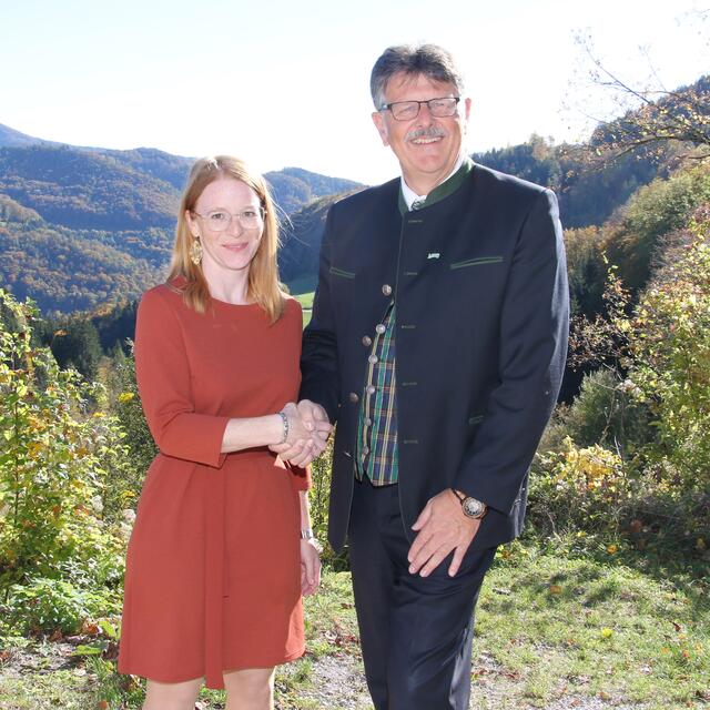 Die neue NÖ LAK-Kammerrätin Sabrina Ratzinger mit NÖ LAK-Präsident Andreas Freistetter. | Foto: NÖ LAK
