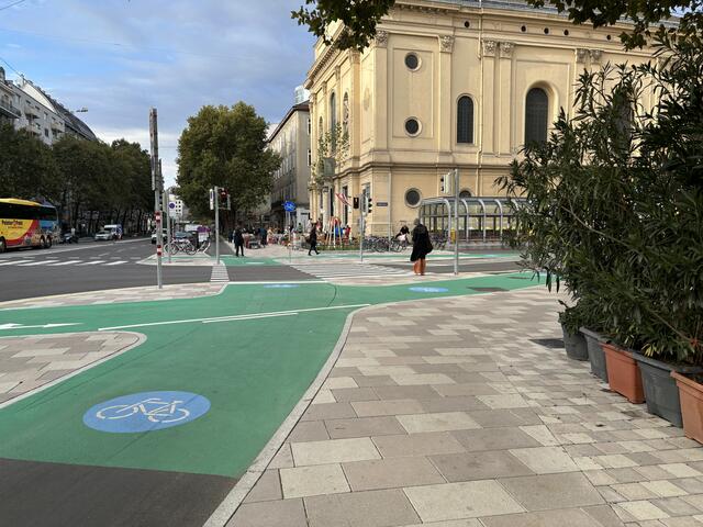 Der Radweg auf der Praterstraße wurde verbreitert. | Foto: Marlene Graupner/MeinBezirk