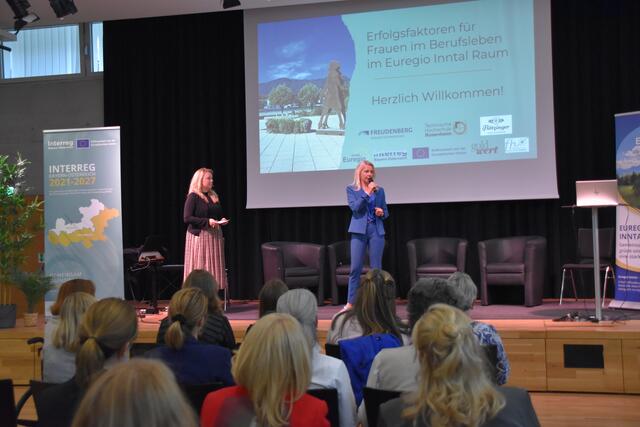 Die Euregio Inntal lud am Mittwoch, den 16. Oktober in Kufstein zur Veranstaltung „Erfolgsfaktoren für Frauen im Berufsleben“. | Foto: Barbara Fluckinger