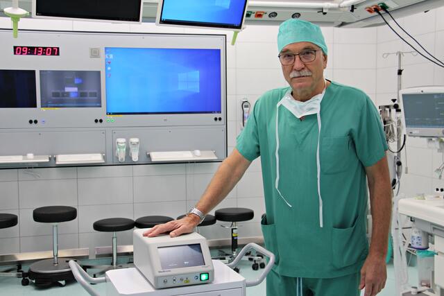 Dr. Peter Sandbichler, ärztlicher Leiter der Chriurgie am Krankenhaus St. Vinzenz in Zams. | Foto: Krankenhaus St. Vinzenz Zams