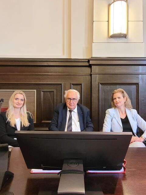 Verteidigertrio - Margit Buchegger, Helmut Blum und Agnes Dürer. | Foto: Ilse Probst