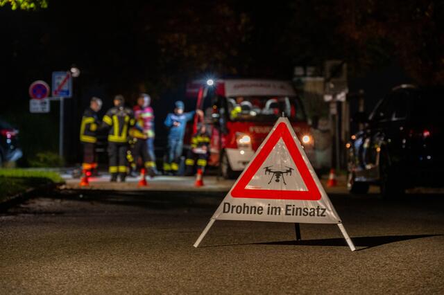 Eine großangelegte Suche nach einer abgängigen Pensionistin in Gmunden gab es in der Nacht von 17. auf 18. Oktober. | Foto: TEAM FOTOKERSCHI.AT / DAVID RAUSCHER