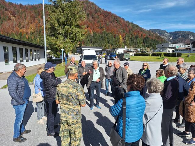 Organisator Ernst Schwaiger bedankte sich bei Oberst Thomas Abfalter, Dr. Sebastian Eder und bei der Gemeinde Hochfilzen für die große Gastfreundschaft