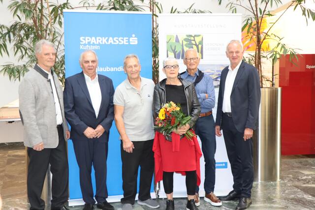 Kurator Hans Peter Gruber, Galerist Peter Ainberger, Künstler Siegfried Goldberger, Künstlerin Veronika Gerber, Künstler-Sohn Dietmar Kopp und VD Klaus Felderer (v.l.). | Foto: Nimpf