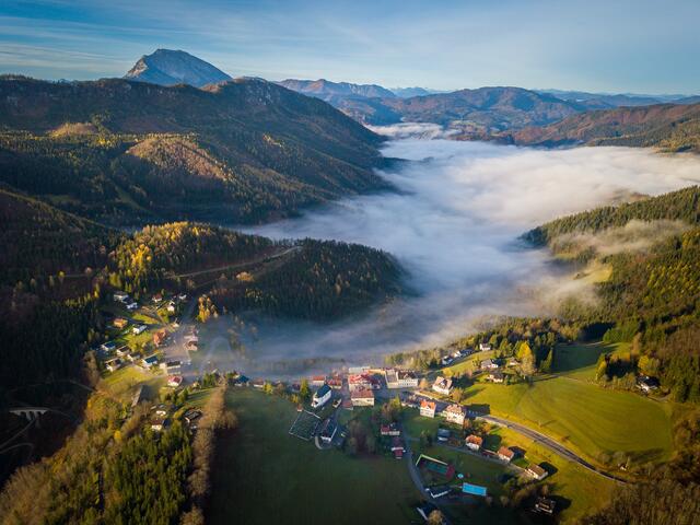 Malerischer Ausblick auf die Gemeinde Puchenstuben. | Foto: Gemeinde Puchenstuben