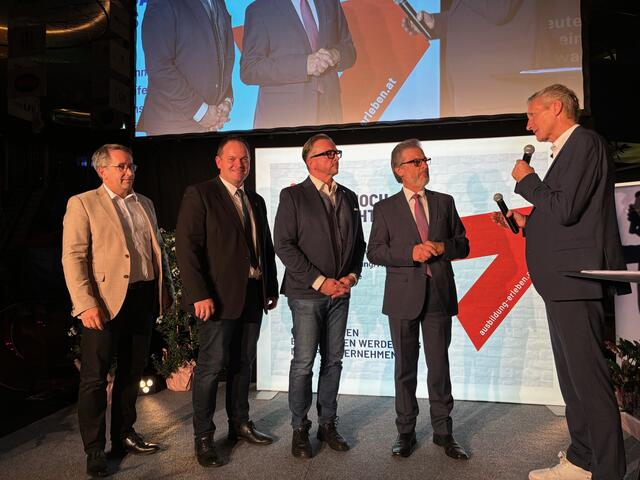 Bürgermeister-Challenge, zweiter Teil mit Johannes Schmid, Roman Neumann, Helmut Linhart und Engelbert Huber (v. l.) | Foto: Almer