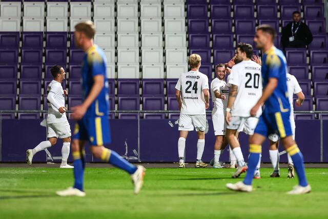 Lange Gesichter bei Stripfing, viel Freude bei den Voitsberger Kickern | Foto: GEPA-Pictures