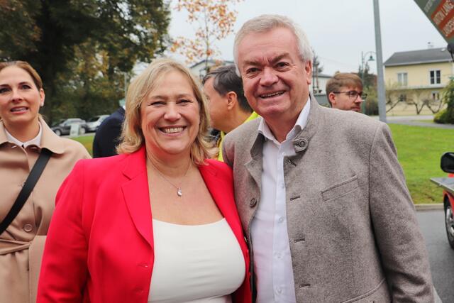 Anton Lang mit SP-Frauenvorsitzende Karin Boandl-Haunold | Foto: Edith Ertl