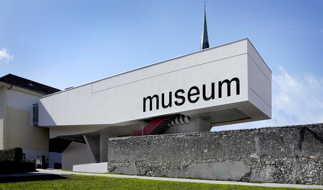 Das Siegerprojekt wurde vom Museum der Völker eingereicht und in Kooperation mit den Tiroler Landesmuseen, den Klangspuren Schwaz, dem Archiv der Stadt Schwaz, dem Rabalderhaus, dem Toni-Knapp-Haus, dem Kunstraum Schwaz sowie erinnern.at umgesetzt. | Foto: Museum der Völker Kulturverein