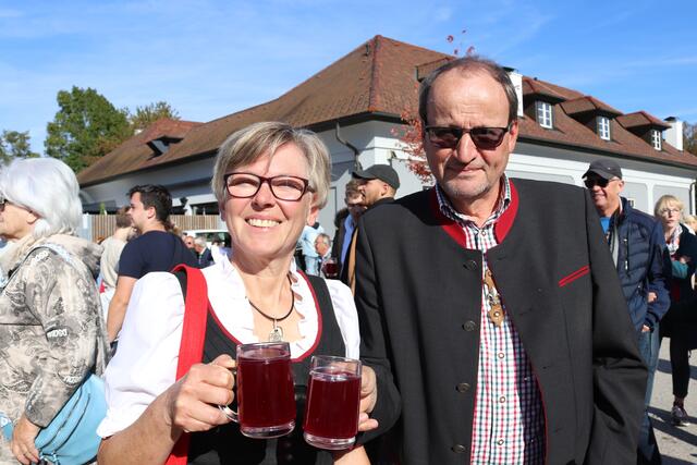 Mit dabei am Erdäfelkirtag waren Ingrid und Franz Hieger. | Foto: Bettina Korotvicka