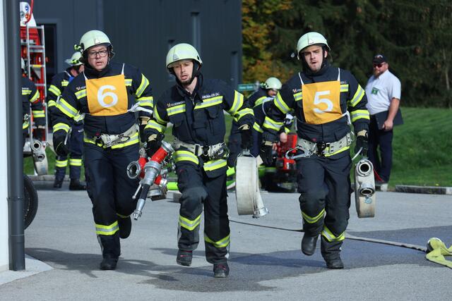 Die Branddienstleistungsprüfung legten am Wochenende Feuerwehrleute in Münzbach ab. | Foto: FF Münzbach