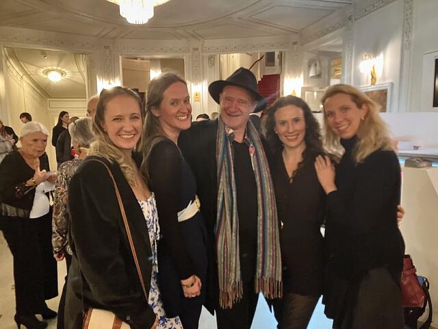 Musicaldarsteller Gernot Kranner als Hahn im Korb | Foto: Stockmann