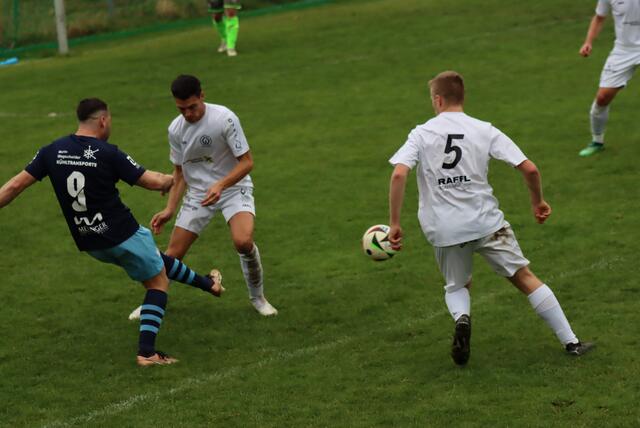 Die SPG Rinn/Tulfes verliert zuhause unglücklich mit 0:2.