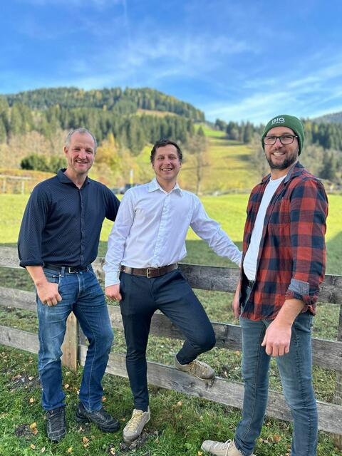 Rupert, Christoph und Markus arbeiten unter dem Markennamen "Bio aus dem Tal" zusammen. | Foto: Bio aus dem Tal
