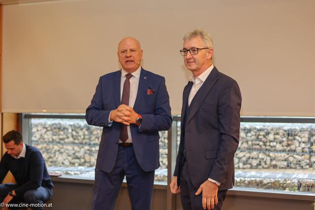 Bürgermeister Peter Wolf (hier links im Bild mit seinem Vizebürgermeister Christoph Lampert) gab am 13. Oktober mittels eines internen Schreibens seinen Parteiaustritt bekannt. (Archivbild) | Foto: www.cine-motion.at / Ivanek