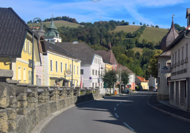 Ortszentrum Randegg | Foto: Philipp Pöchmann