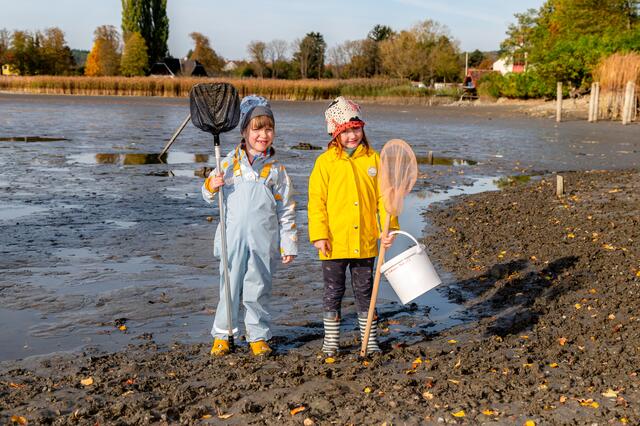 Hellena und Laura mit perfekter Fischer-Ausrüstung. | Foto: Fischer-Media Egon Fischer