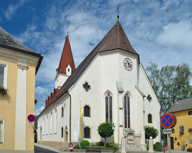 Die Pfarrkirche in Gresten. | Foto: Herzi Pinki