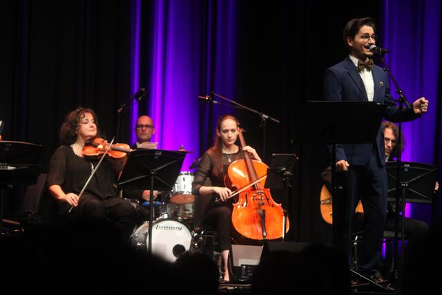 Ein fantastisches Orchester begleitete die vier Tenöre in Weiz. | Foto: MeinBezirk/Hofmüller