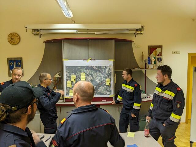 Die Übung verlief zur Zufriedenheit aller Beteiligten. | Foto: Feuerwehr Vorau