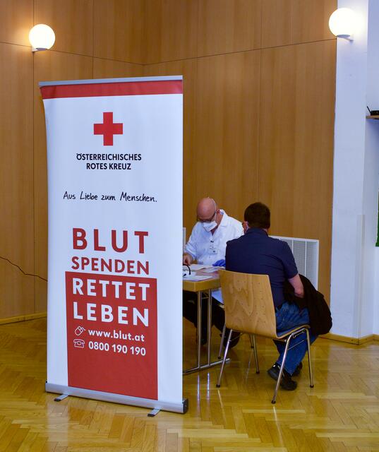 Blutspender wurden ausgezeichnet. | Foto: Santrucek