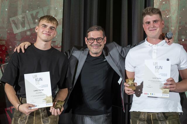 Gregor Waltl mit seinen "Leutschachern" Florian und Stefan Lanzl. | Foto: Foto Fischer
