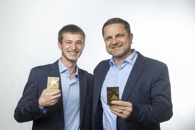 Hochbauer Christopher Kaspar mit Baumeister Karl Hammer von Hammer Massivhaus GmbH | Foto: Foto Fischer