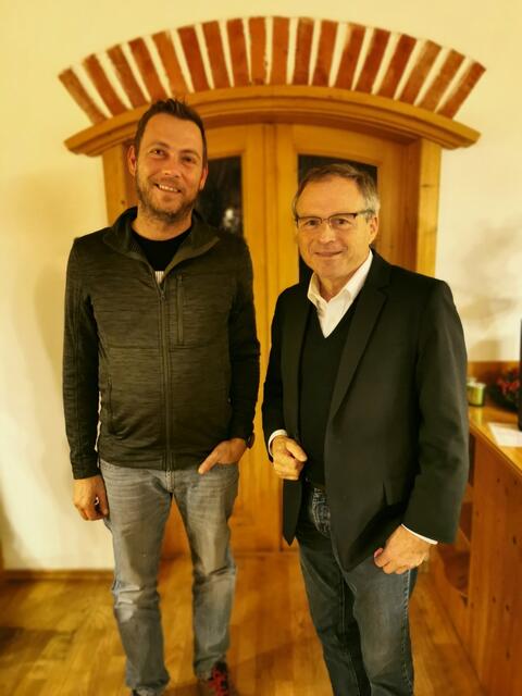 Ortsparteiobmann Andreas Oberbauer und Bezirksparteiobmann Wolfgang Klinger. | Foto: FPÖ GR/EF