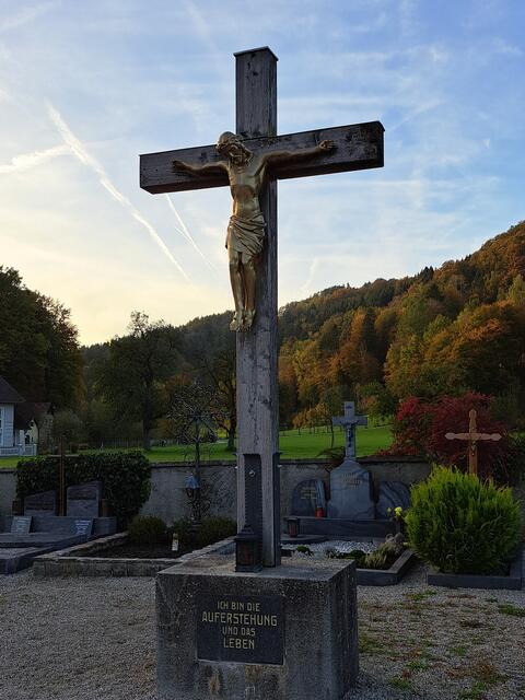 Impressionen vom Friedhof in Randegg. | Foto: Stefanie Machtinger