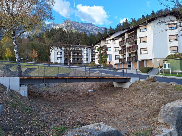 Die neue Fußgängerbrücke über die Mur: Modern und zügig wurde der Bau realisiert. | Foto: Gemeinde Rum