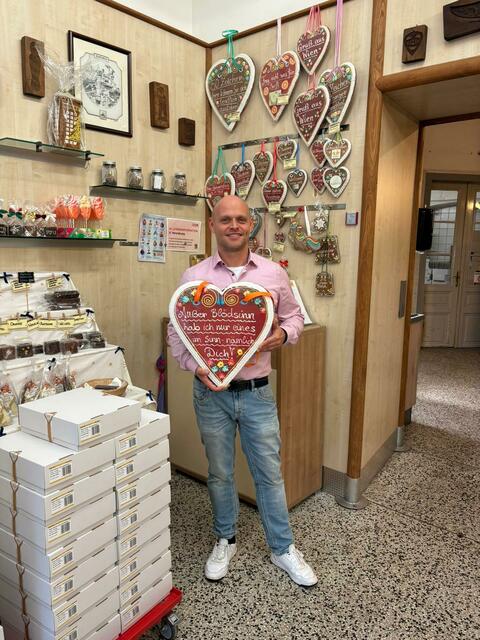 Robert Kammerer hat ein Herz für Lebkuchen | Foto: Nathanael Peterlini/MeinBezirk