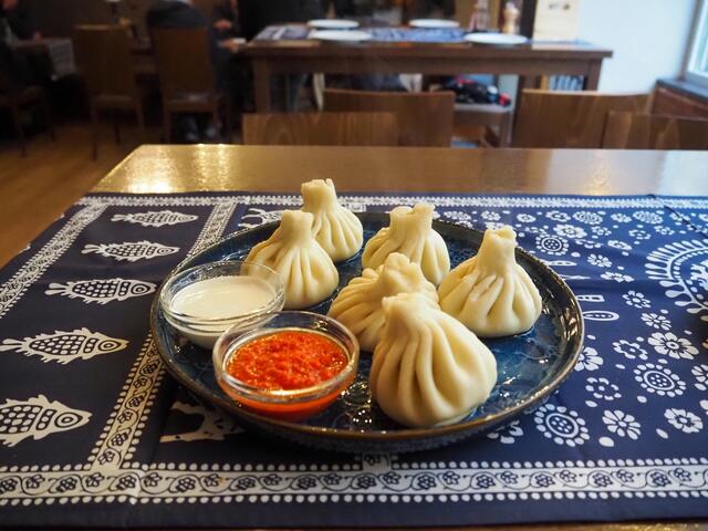 Georgische Teigtaschen gibt’s in der Hofmühlgasse.  | Foto: Crazy Khinkali