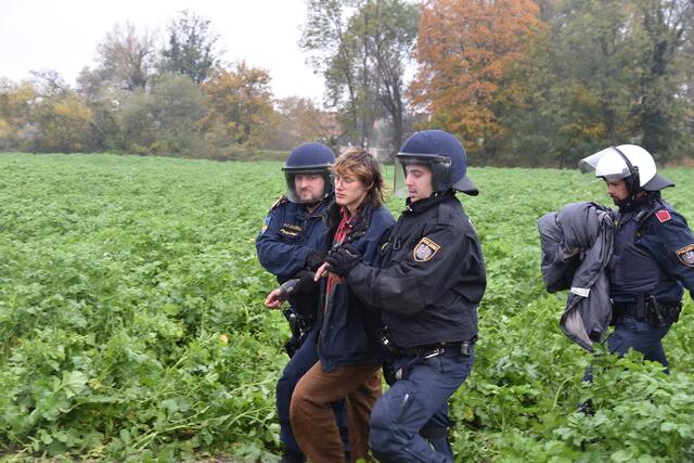 Die Initiative „Vernunft statt Ostumfahrung“ protestierte heute bereits zum zweiten Mal in wenigen Monaten | Foto: Monatsrevue