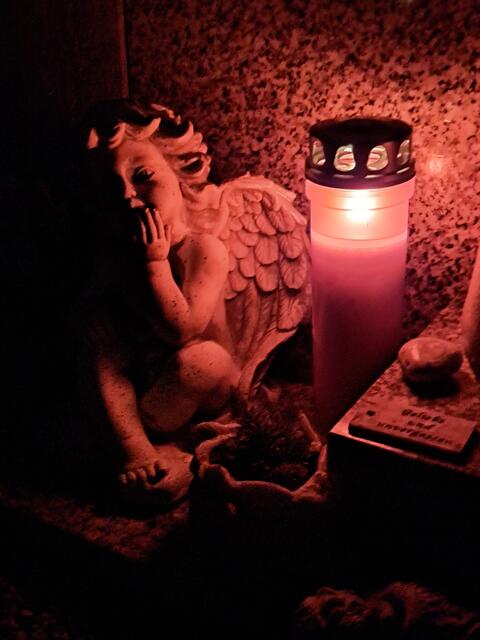 Abendstimmung am Friedhof Wieselburg. | Foto: Stefanie Machtinger