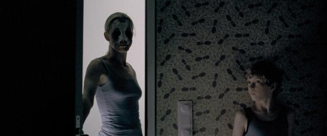 Des Teufels Bad fesselt mit einem eindringlichen Blick auf das Unrecht und die Abgründe der Menschheit. | Foto: Ulrich Seidl Filmproduktion