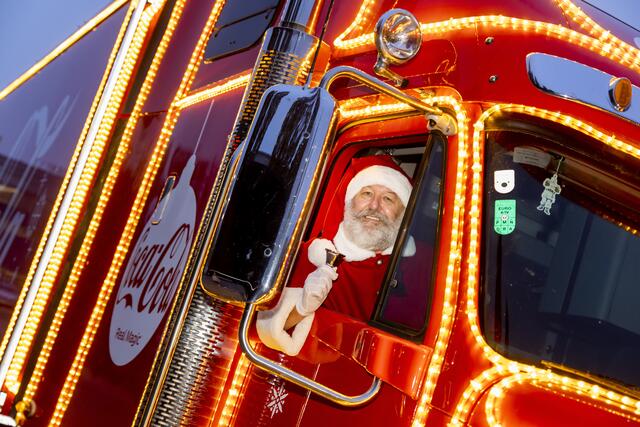 Der Coca-Cola Weihnachtstruck verzaubert Österreich.  | Foto: Coca-Cola