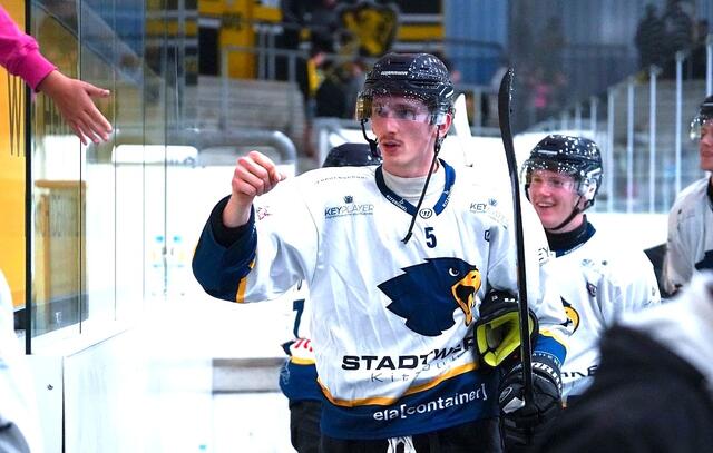 Torferfolge für die Kitzbüheler Adler auch in Ritten. | Foto: KEC/Schaninger