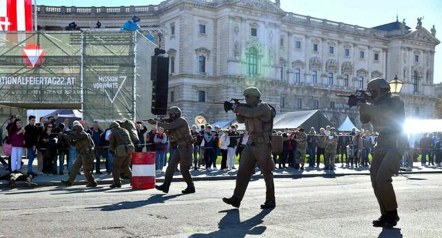 Der diesjährige Nationalfeiertag bringt wieder unzählige Veranstaltungen und Events in die Bundeshauptstadt. Etwa auch die Leistungsschau des Bundesheeres am Heldenplatz. (Archivfoto) | Foto: bundesheer.at