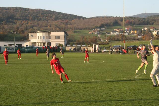 Unger überhebt Goalie Palank und der 3:1 Sieg ist fixiert (88.).