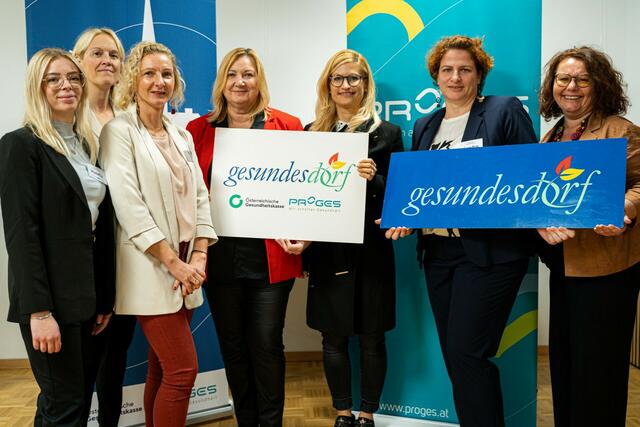 Regionalmanagerinnen Michelle Bäck und Birgit Brunner, Projektleiterin Susanne Müller, Sabine de Martin de Gobbo und Judith Unger, MA, MSc (ÖGK), Regionalmanagerinnen Sandra Gartner und Sonja Glatz | Foto: PROGES/David Bieber