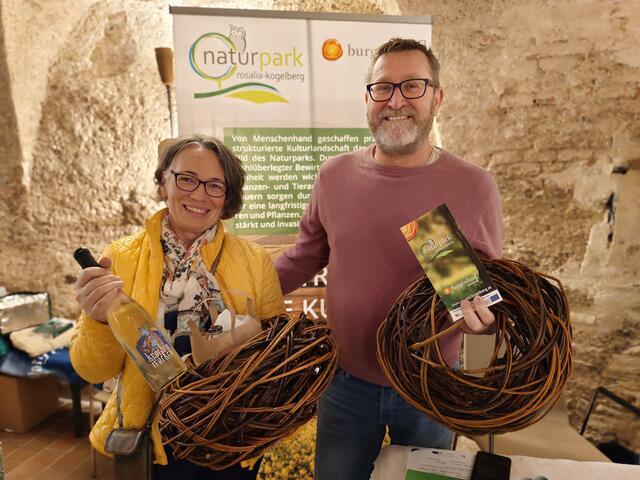 Bürgermeister von Hirm, Christian Wöhl, und Gattin Barbara statteten dem Kulinarium einen Besuch ab.