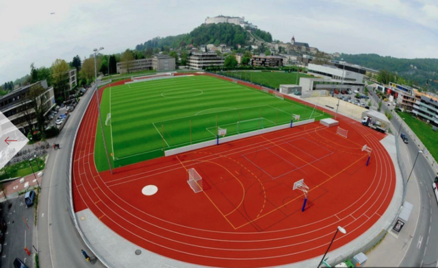 Am Sportplatz Salzburg-Mitte in Nonntal kam es zu einer Gruppenschlägerei. | Foto: Salzburg Info