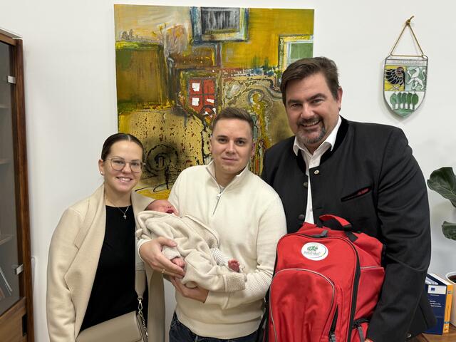 Lisa-Marie, Stanko mit Filip Bratic und Stefan Steinbichler. | Foto: Stadtgemeinde Purkersdorf