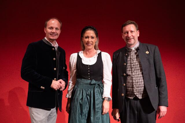 Bgm Hannes Anzengruber, Mariella Lutz und TVM- Obmann Peter Margreiter | Foto: TVM