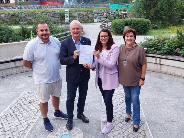 Unterabteilungsleiterin für Elementarbildung, Daniela Lerchbaumer, (rechts) | Foto: LR Sara Schaar