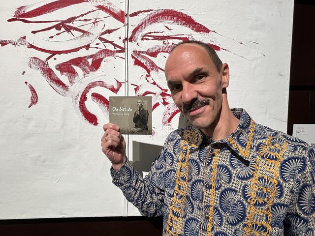 "Du bist da" lautet der Titel des neuen Albums von Wolfgang Sang. | Foto: MeinBezirk/Hofmüller