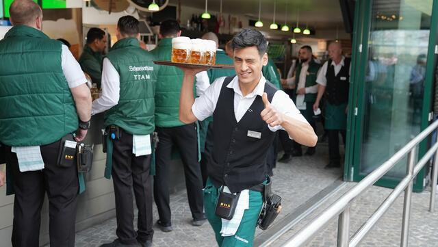 Noch bis zum 31. Oktober kann man sich das kühle Bier schmecken lassen. | Foto: M. Spitzauer