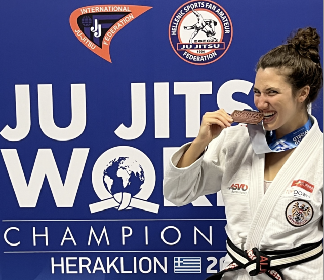 Julia Blawisch erkämpfte sich auf Kreta eine Bronzemedaille. | Foto: Dragonfighters Bruckneudorf