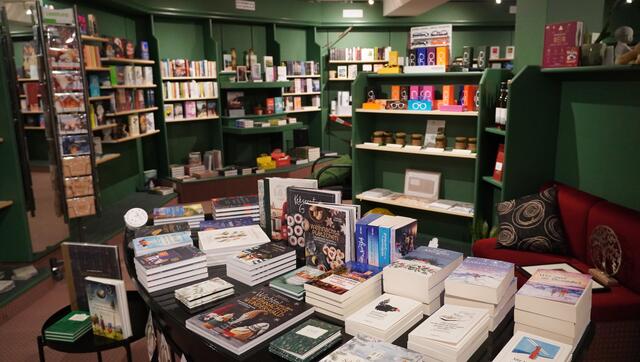 Jedes Buch wurde sorgfältig ausgewählt. | Foto: Johannes Brandner