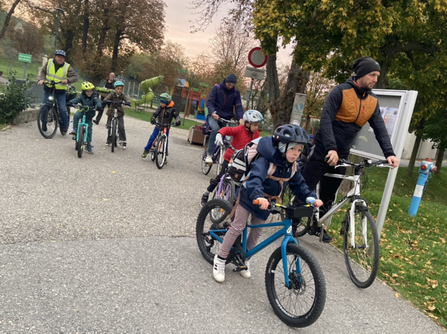 Sanfte Verkehrserziehung, bei der sich die Kinder als kompetent erleben und sicher unterwegs sind. | Foto: Verena Bernardi